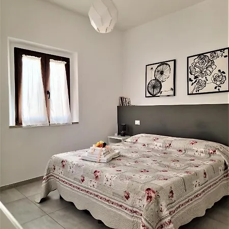 Daire Appartaments San Francesco *